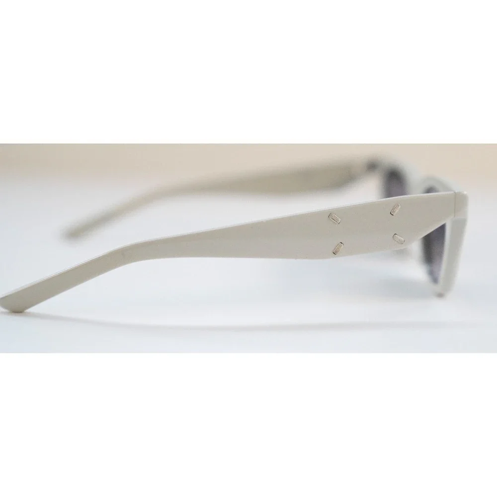 Authentic Gentle Monster x Maison Margiela Paris - MM208 Light Grey Sunglasses
